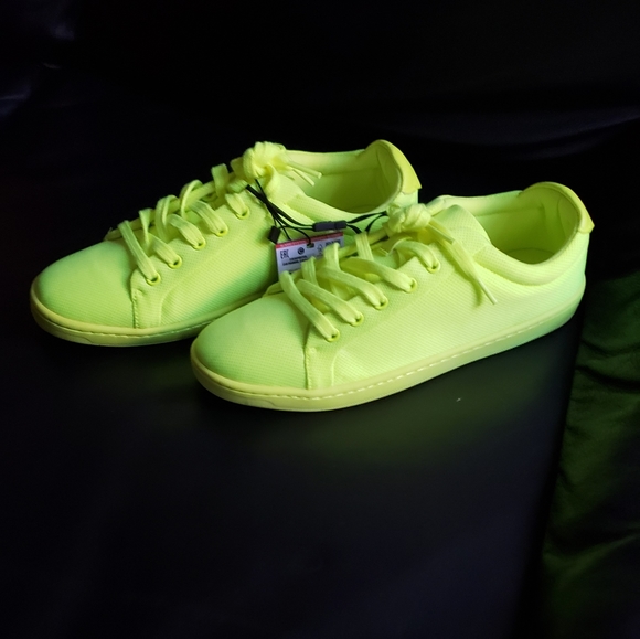 zara neon sneakers